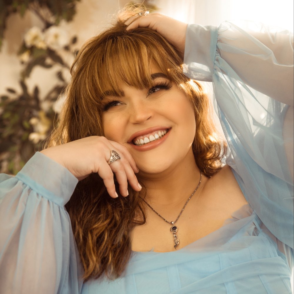 Loey Lane's avatar